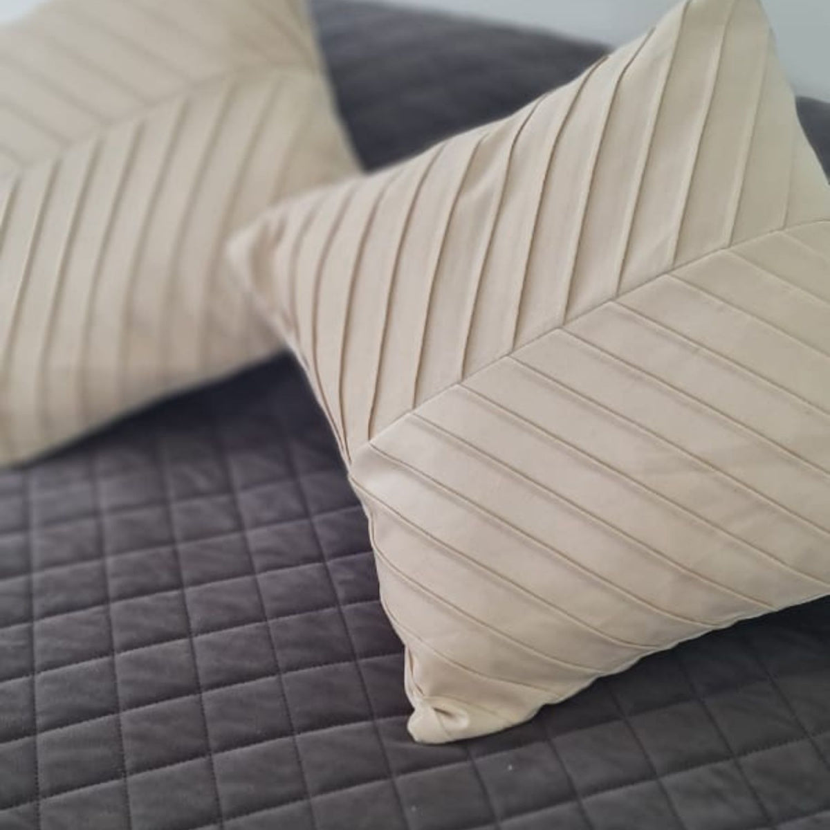 Funda Cojin Beige Lineas 43 X 40