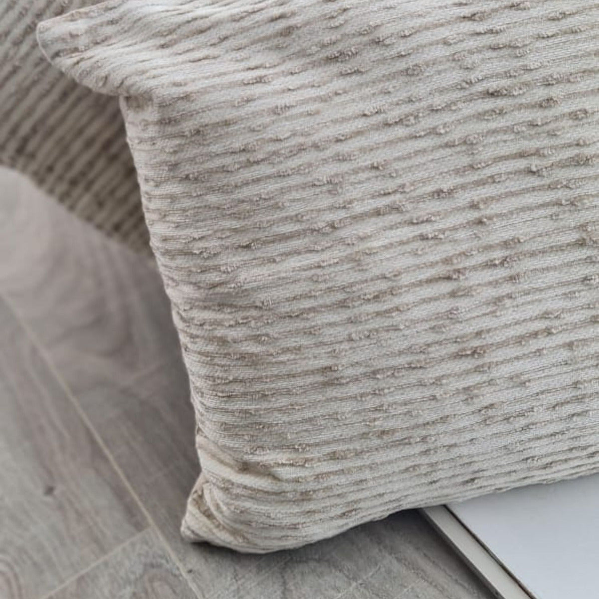 Funda Cojin Detalles Café 45x42